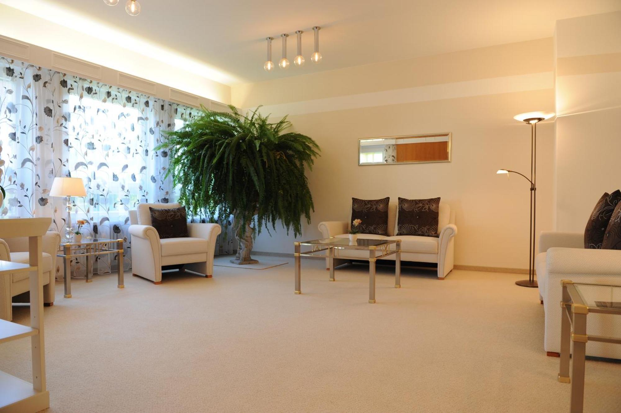 Hotel Christine 3*